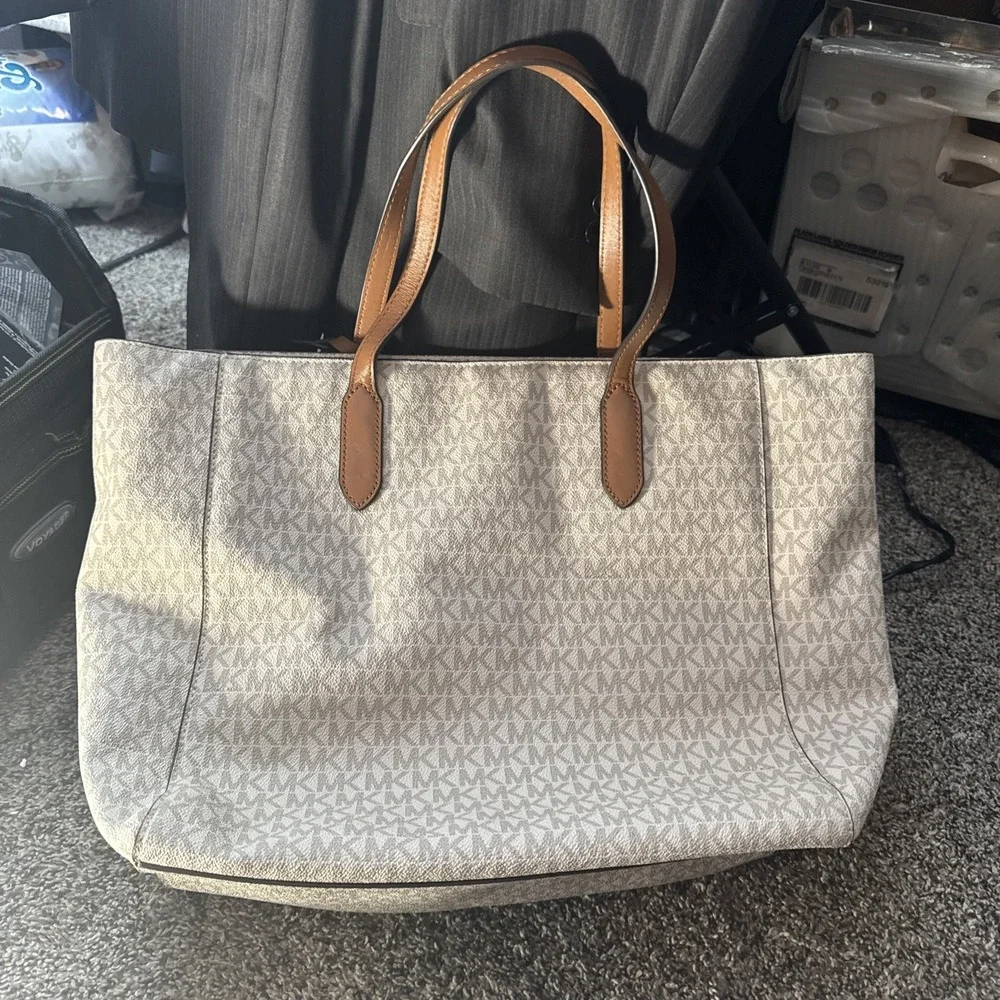Michael Kors Brown Monogram Leather Sinclair Large Studded Tote